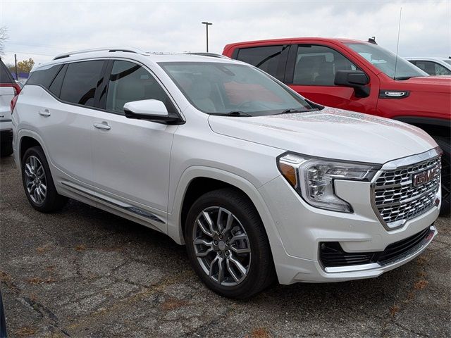 2023 GMC Terrain Denali