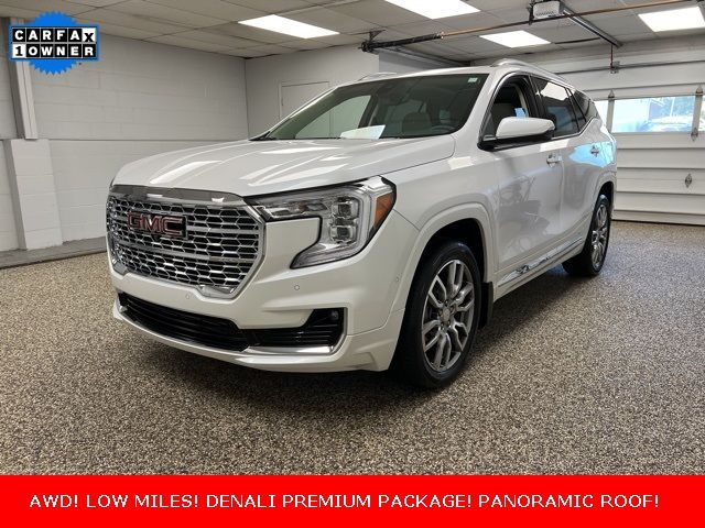 2023 GMC Terrain Denali