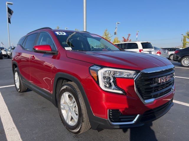 2023 GMC Terrain SLE