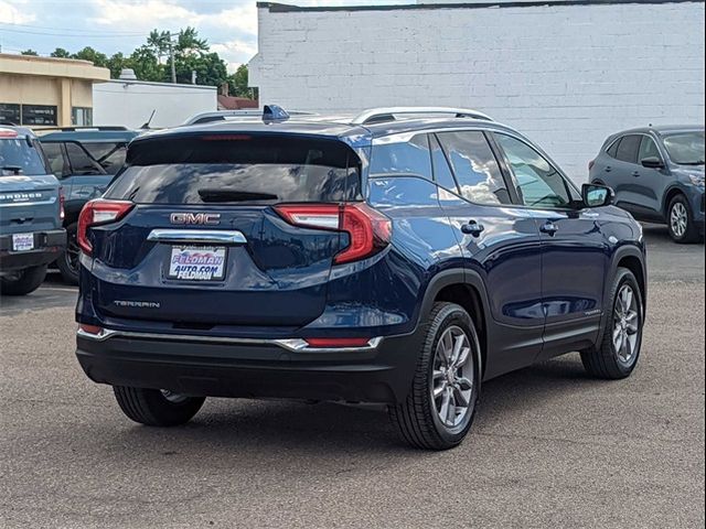 2023 GMC Terrain SLT