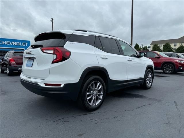 2023 GMC Terrain SLT