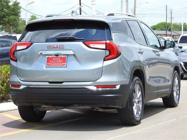 2023 GMC Terrain SLT