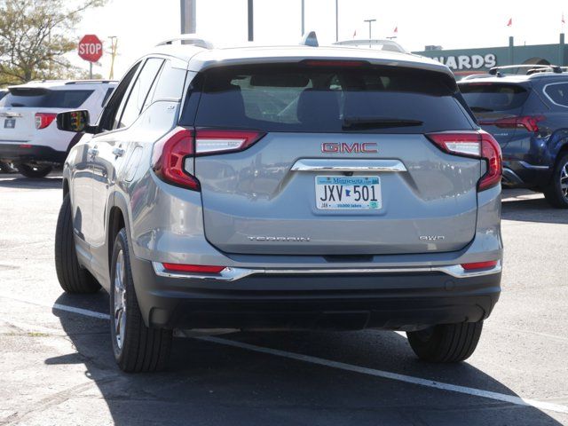 2023 GMC Terrain SLT