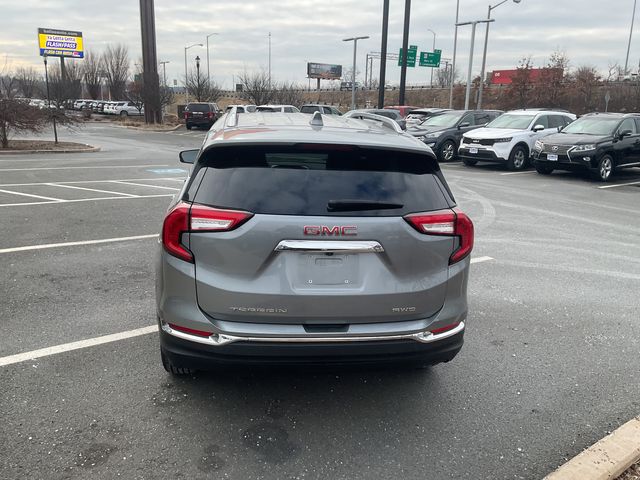 2023 GMC Terrain SLT