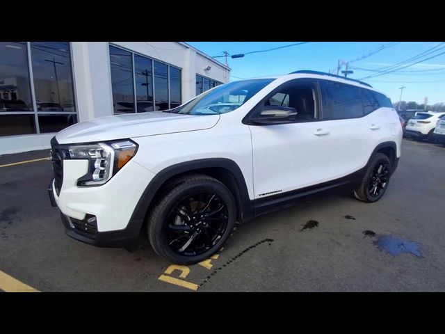 2023 GMC Terrain SLT