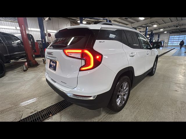 2023 GMC Terrain SLT