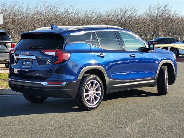 2023 GMC Terrain SLT