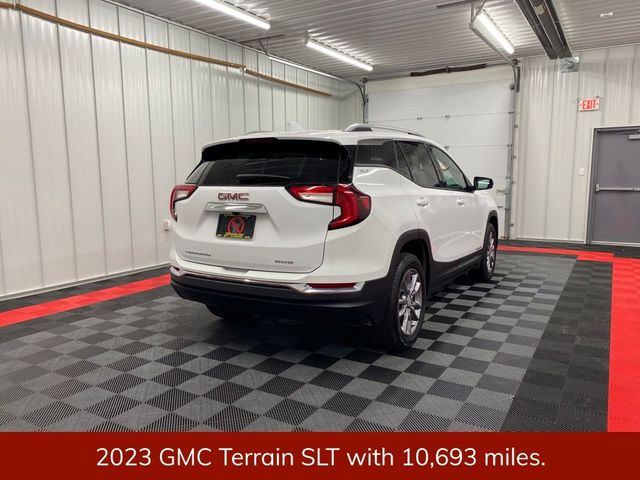 2023 GMC Terrain SLT