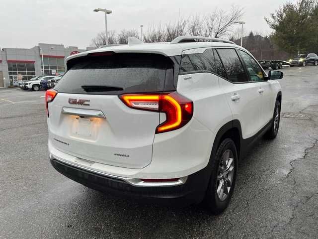 2023 GMC Terrain SLT