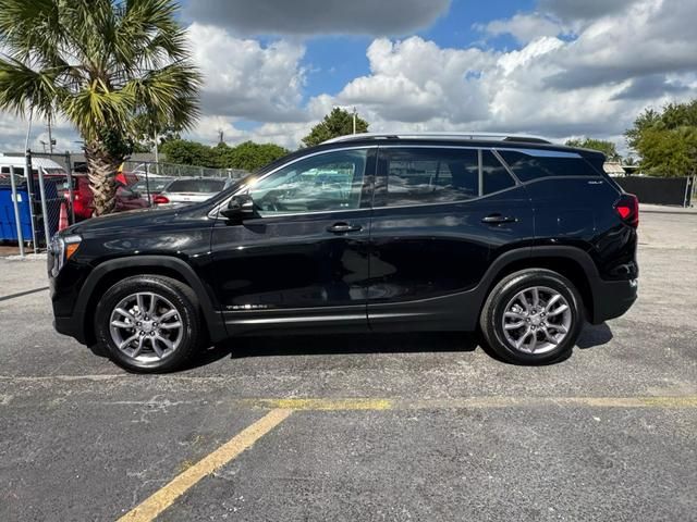 2023 GMC Terrain SLT