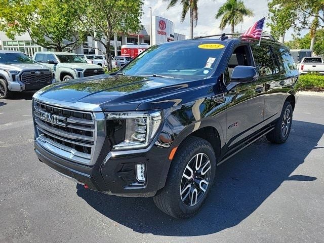 2023 GMC Yukon AT4