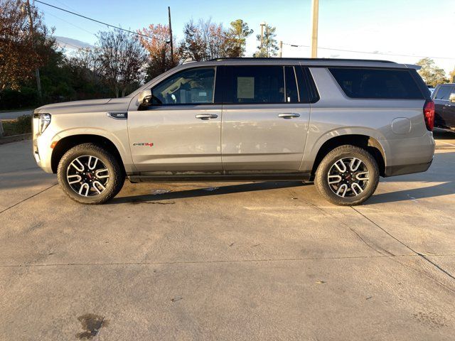 2023 GMC Yukon XL AT4