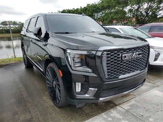 2023 GMC Yukon Denali Ultimate