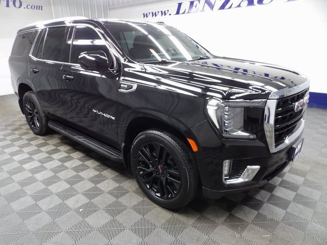 2023 GMC Yukon SLE