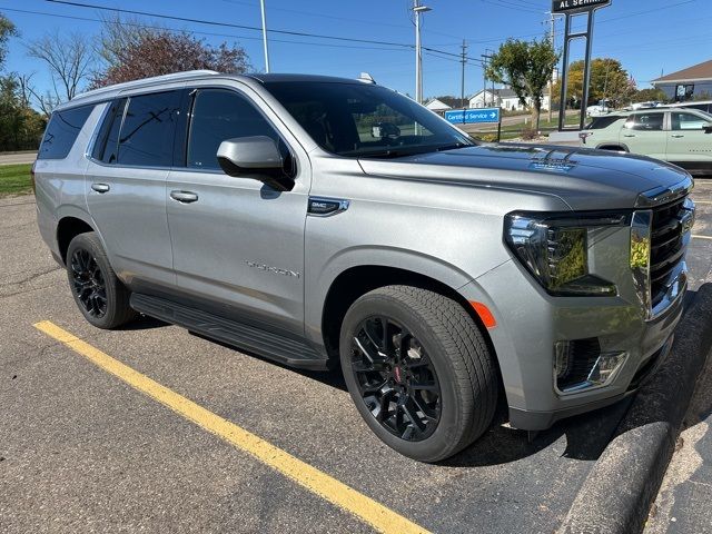 2023 GMC Yukon SLE