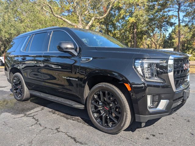 2023 GMC Yukon SLE