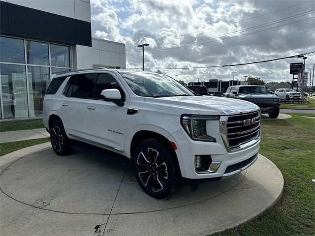 2023 GMC Yukon SLT