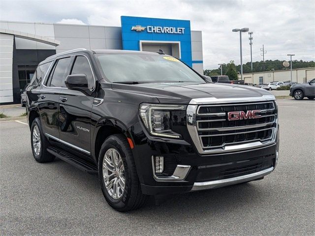 2023 GMC Yukon SLT