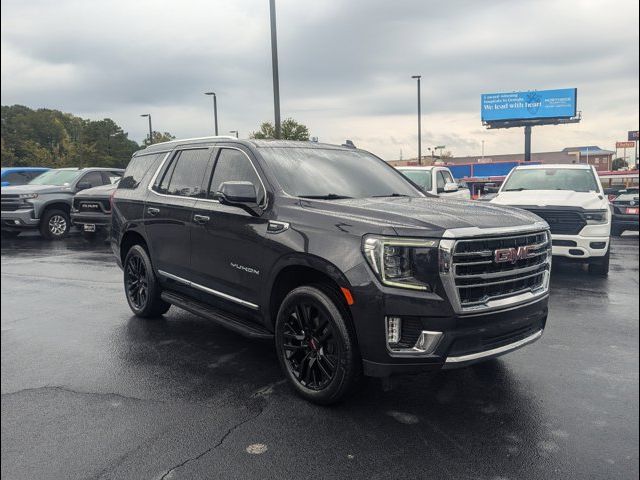 2023 GMC Yukon SLT