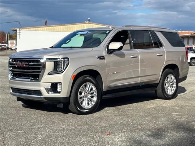 2023 GMC Yukon SLT