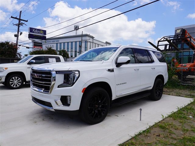 2023 GMC Yukon SLT