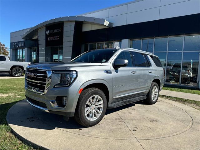 2023 GMC Yukon SLT