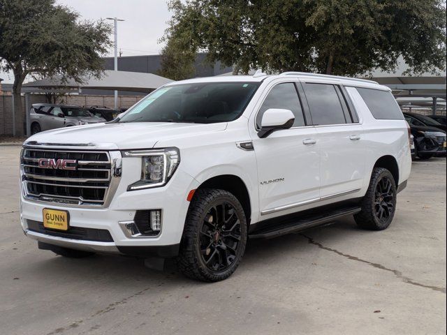 2023 GMC Yukon XL SLT