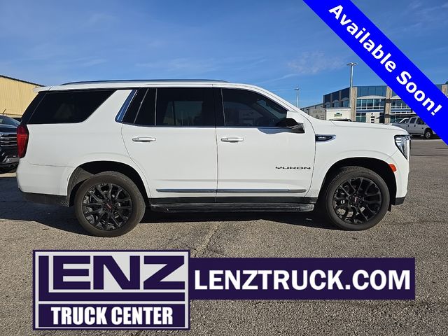 2023 GMC Yukon SLT