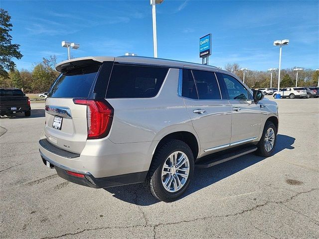 2023 GMC Yukon SLT