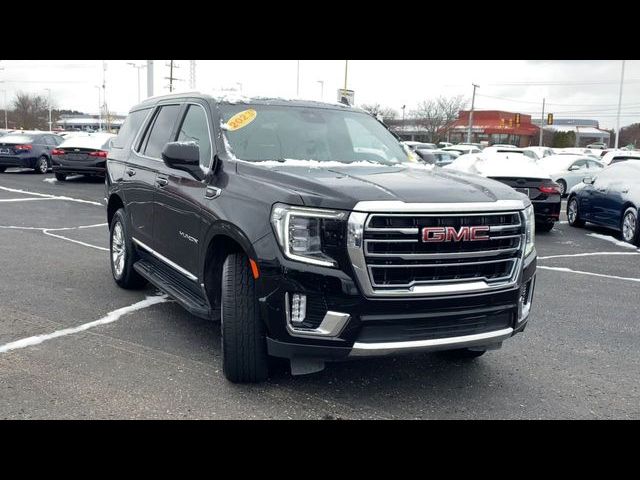 2023 GMC Yukon SLT