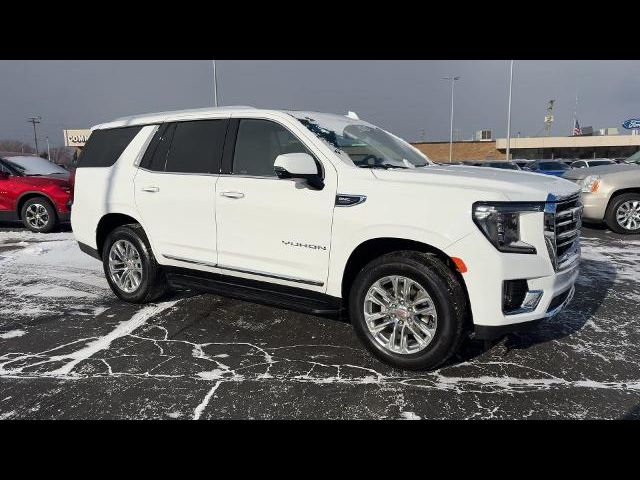 2023 GMC Yukon SLT