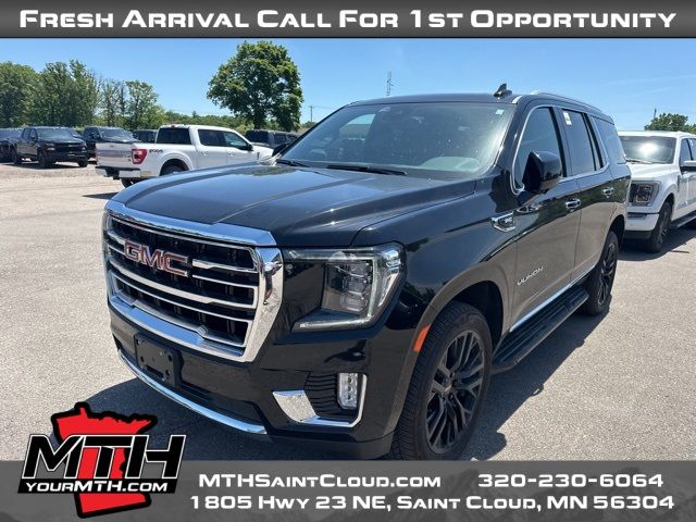 2023 GMC Yukon SLT