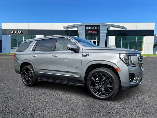 2023 GMC Yukon SLT