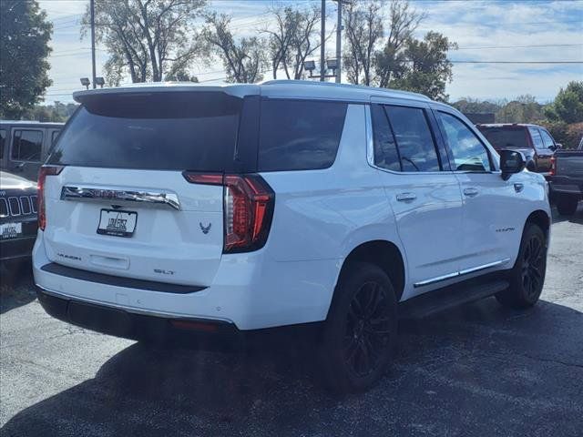 2023 GMC Yukon SLT