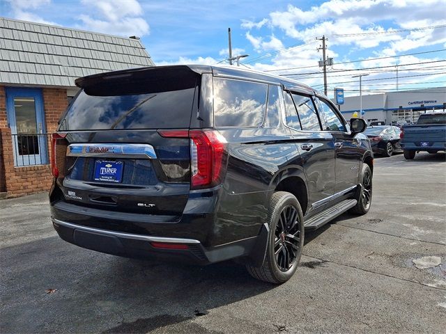 2023 GMC Yukon SLT