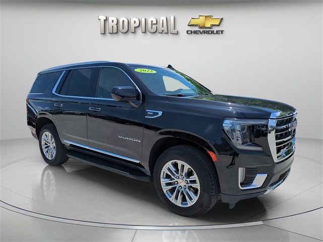 2023 GMC Yukon SLT