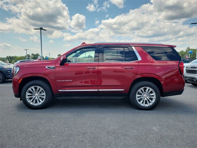 2023 GMC Yukon SLT