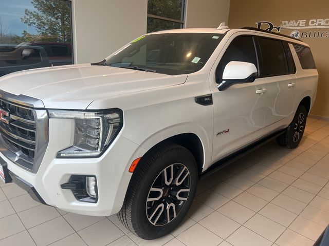 2023 GMC Yukon XL AT4