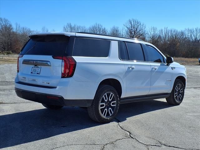 2023 GMC Yukon XL AT4