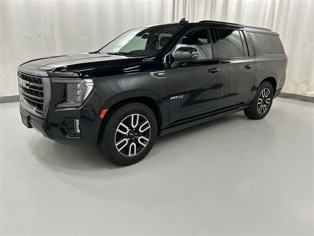 2023 GMC Yukon XL AT4