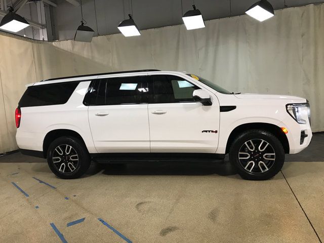 2023 GMC Yukon XL AT4