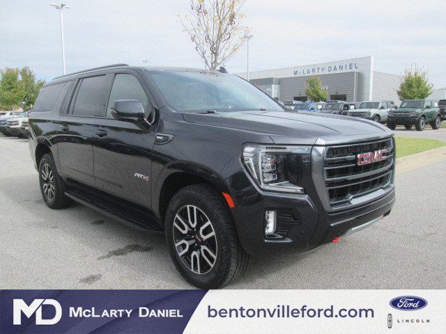 2023 GMC Yukon XL AT4