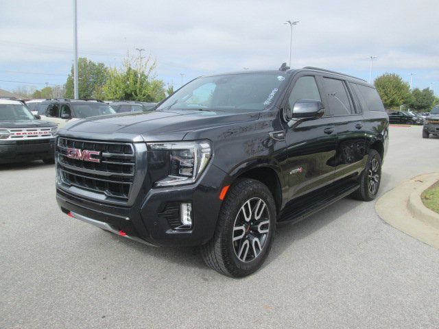 2023 GMC Yukon XL AT4