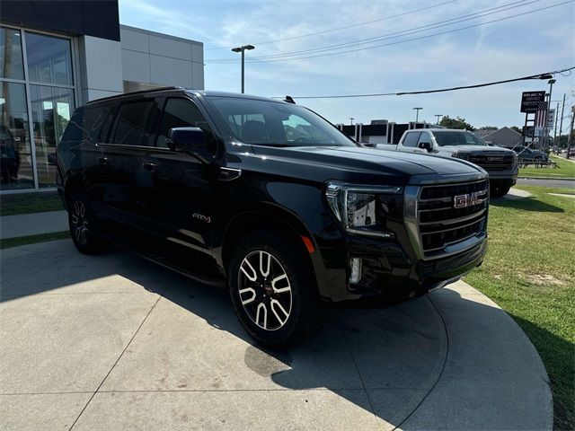 2023 GMC Yukon XL AT4