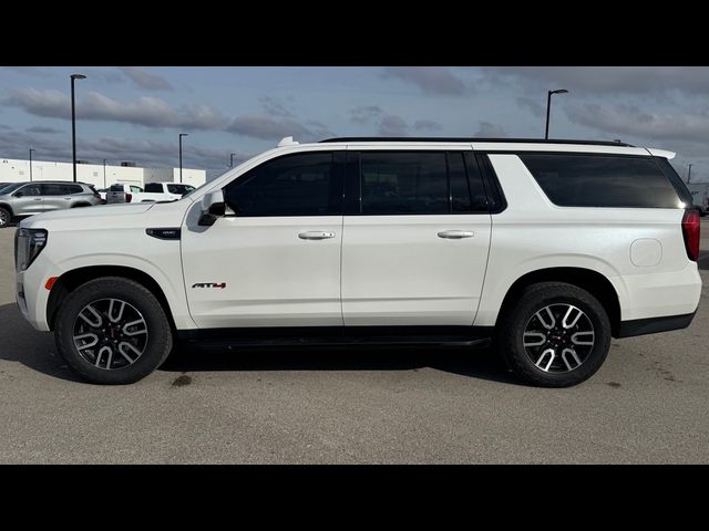 2023 GMC Yukon XL AT4