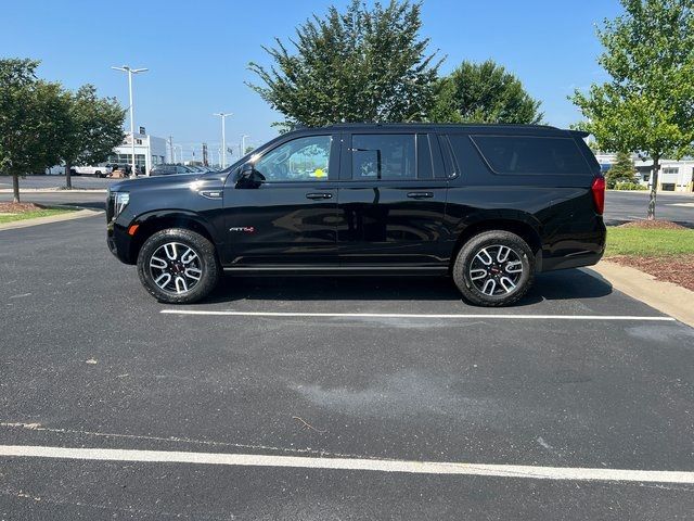 2023 GMC Yukon XL AT4