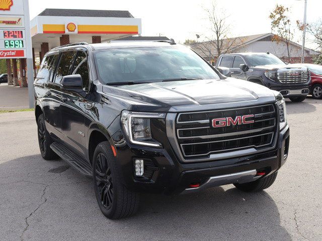 2023 GMC Yukon XL AT4