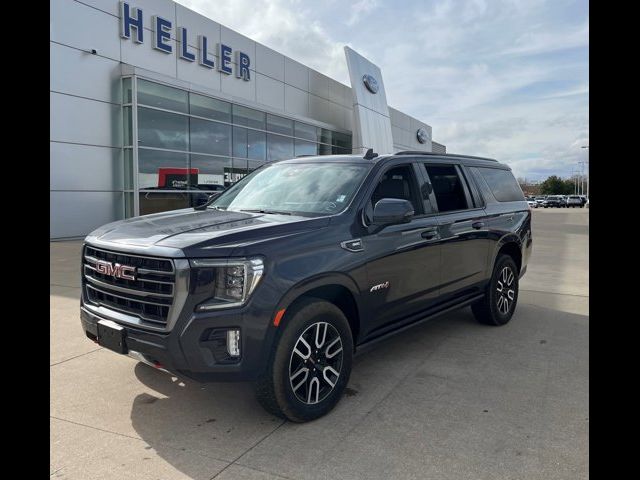 2023 GMC Yukon XL AT4