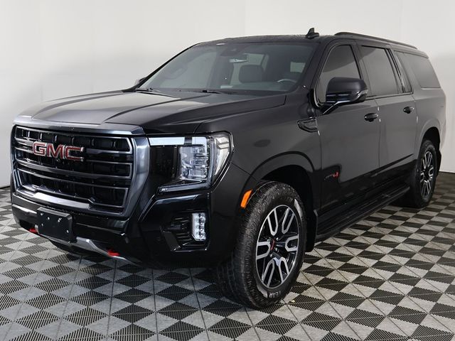 2023 GMC Yukon XL AT4