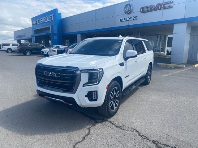 2023 GMC Yukon XL AT4